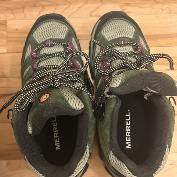 Merrell Hiking MOAB Hiking Shoes Size 5 Womens NWT - Picture 5 of 6